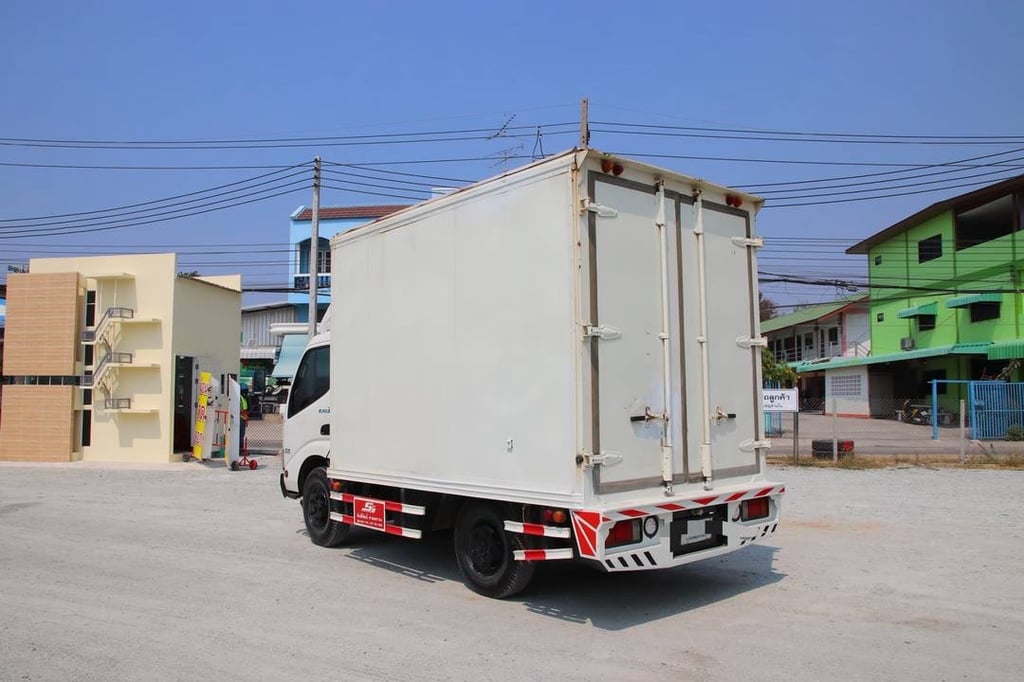 สี่ล้อตู้ ISUZU  NLR 130 แรง ปี 2560(3262) สี่ล้อตู้ ISUZU  NLR 130 แรง ปี 2560(3262)