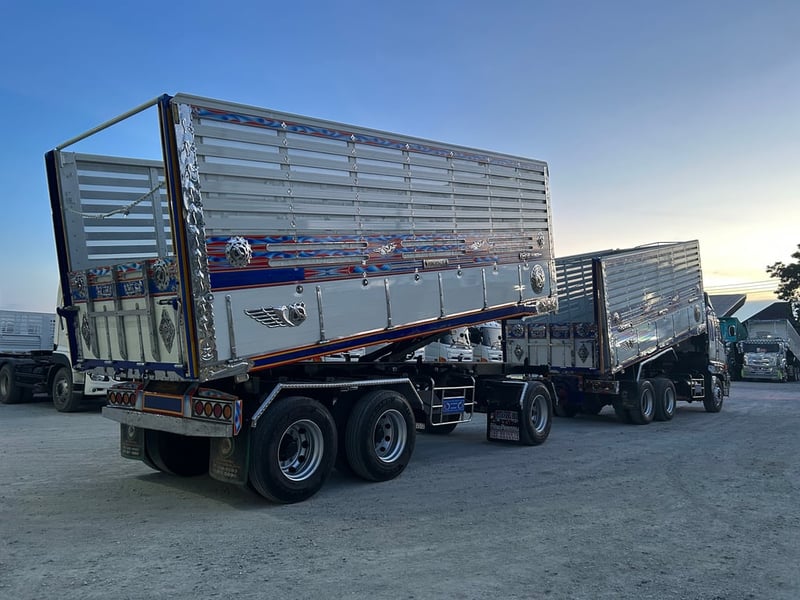บรรทุกได้ 30+ ตัน พ่วงดั้มเกษตรแท้ HINO FM1A 344 แรง ปี 61+หางดั้มพ์ สามเพลา อู่เดอะฟีนิกซ์ ปี 61 ฟรีแบตเตอรี่ใหม่ ฟรียางใหม่ 10 เส้น 💥เครื่องเดิม เกียร์เดิม ,ไม่มีชนหนัก💥 (3362 3363) บรรทุกได้ 30+ ตัน พ่วงดั้มเกษตรแท้ HINO FM1A 344 แรง ปี 61+หางดั้มพ์ สามเพลา อู่เดอะฟีนิกซ์ ปี 61 ฟรีแบตเตอรี่ใหม่ ฟรียางใหม่ 10 เส้น 💥เครื่องเดิม เกียร์เดิม ,ไม่มีชนหนัก💥 (3362 3363)