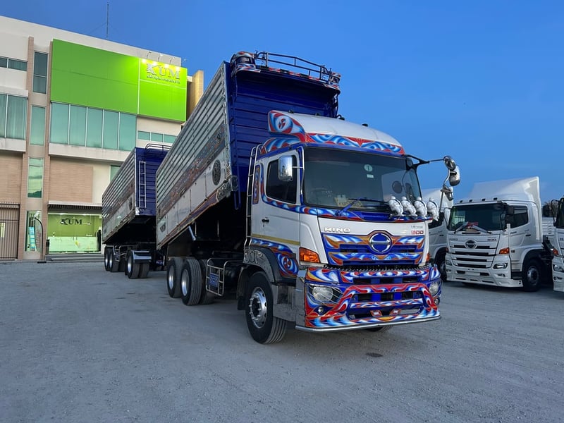 บรรทุกได้ 30+ ตัน พ่วงดั้มเกษตรแท้ HINO FM1A 344 แรง ปี 61+หางดั้มพ์ สามเพลา อู่เดอะฟีนิกซ์ ปี 61 ฟรีแบตเตอรี่ใหม่ ฟรียางใหม่ 10 เส้น 💥เครื่องเดิม เกียร์เดิม ,ไม่มีชนหนัก💥 (3362 3363) บรรทุกได้ 30+ ตัน พ่วงดั้มเกษตรแท้ HINO FM1A 344 แรง ปี 61+หางดั้มพ์ สามเพลา อู่เดอะฟีนิกซ์ ปี 61 ฟรีแบตเตอรี่ใหม่ ฟรียางใหม่ 10 เส้น 💥เครื่องเดิม เกียร์เดิม ,ไม่มีชนหนัก💥 (3362 3363)