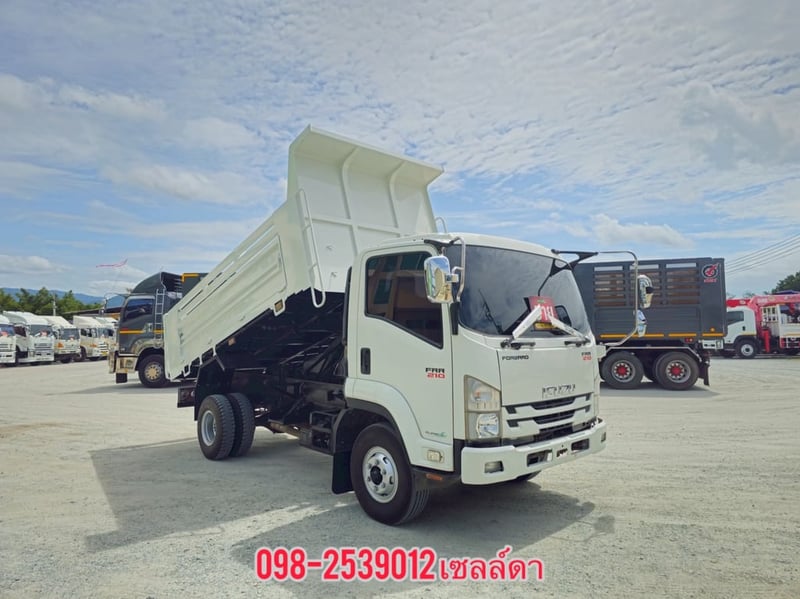 หกล้อดั้มพ์  ISUZU  FRR 210 แรง ปี 2564(3063)