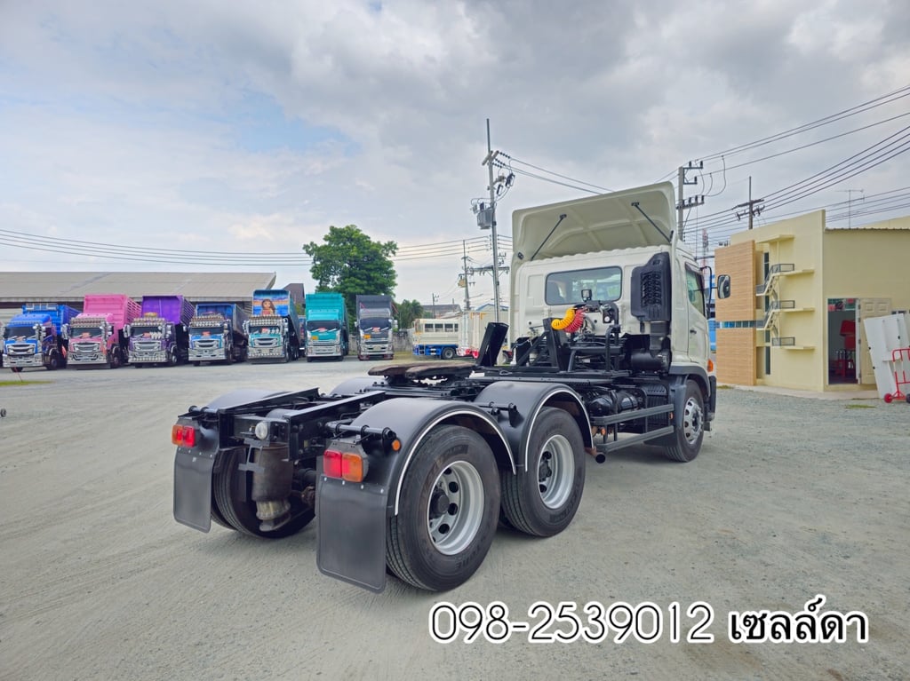 สิบล้อหัวลากยกเพลา  HINO FG8J 260 แรง ปี 2562 (2335)