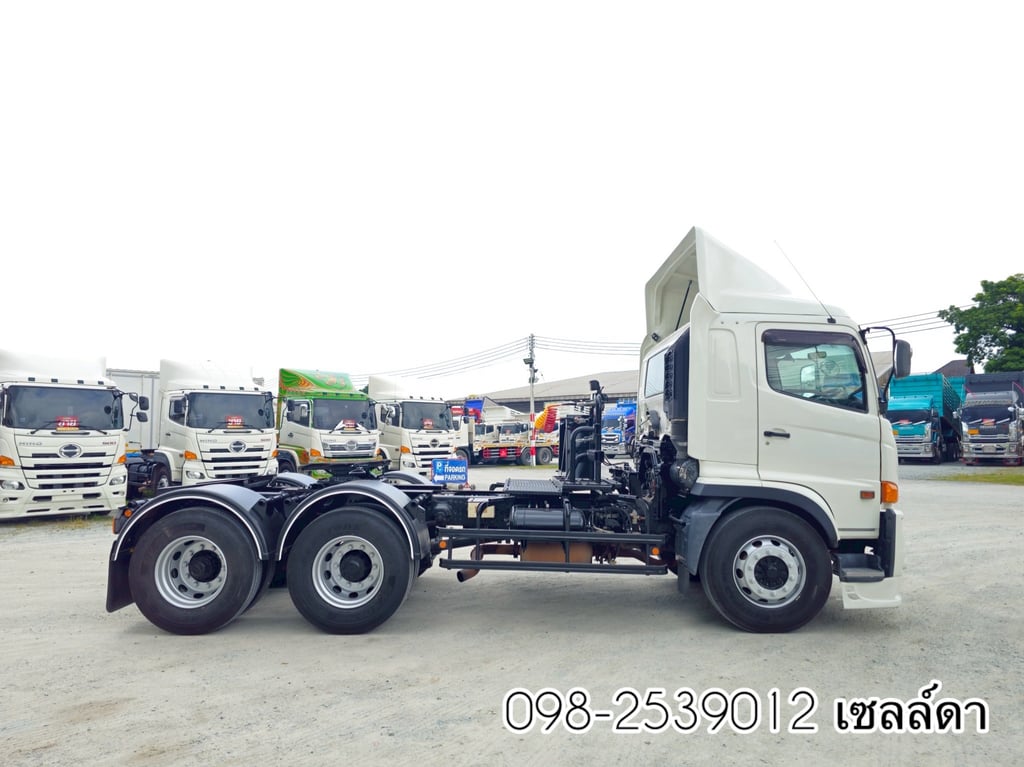 สิบล้อหัวลากยกเพลา  HINO FG8J 260 แรง ปี 2562 (2335)