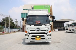 👉สิบล้อตู้สิบบาน HINO FL8J 260 แรง ปี 2561 (2717)