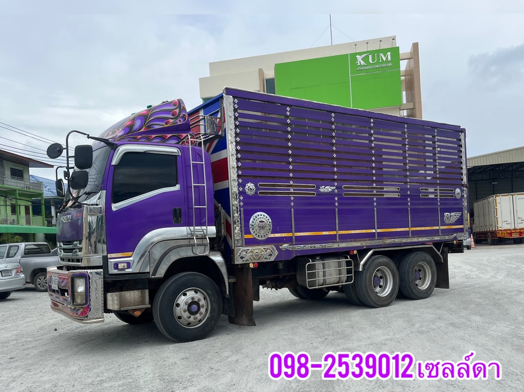 สิบล้อดั้มพ์  ISUZU FXZ 360 แรง ปี 2554(9033)