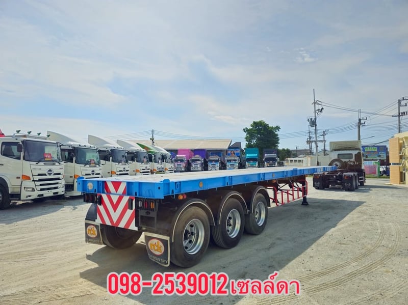 หางพื้นเรียบ สามเพลา  อู่ RCK ปี 2561(4437)