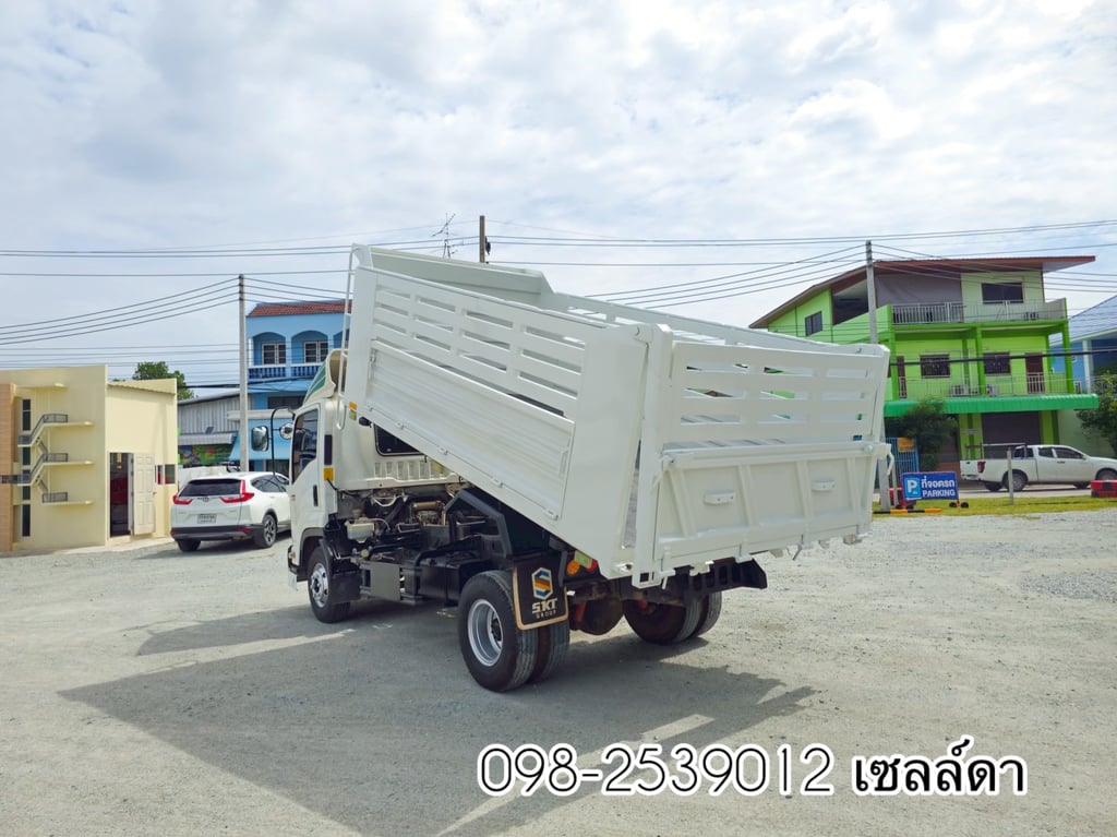 หกล้อดั้มพ์ ISUZU FRR 210 ปี 2566 (5273) หกล้อดั้มพ์ ISUZU FRR 210 ปี 2566 (5273)