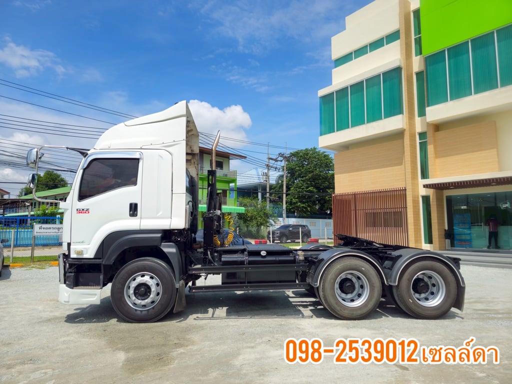 สิบล้อหัวลาก ISUZU  GXZ 360 แรง ปี 2560 (8905)