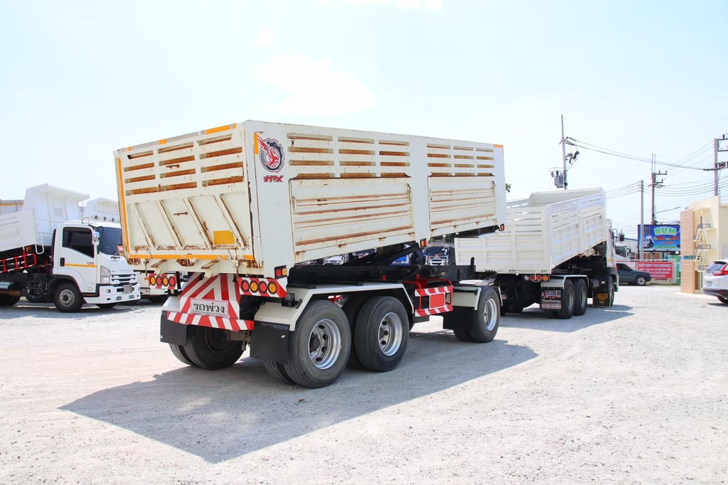 สิบล้อดั้มพ์ HINO FM1A 344 แรง ปี 2565 (2753,1976) สิบล้อดั้มพ์ HINO FM1A 344 แรง ปี 2565 (2753,1976)