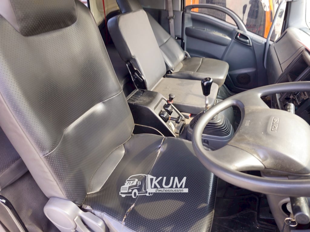 👉รถมือเดียวป้ายแดง หกล้อหัวลาก ISUZU FTR 240 แรง ปี 2563 (7542) 👉รถมือเดียวป้ายแดง หกล้อหัวลาก ISUZU FTR 240 แรง ปี 2563 (7542)