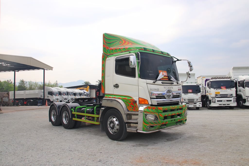 สิบล้อหัวลาก HINO FM2P 380 แรง ปี 2562(7351) สิบล้อหัวลาก HINO FM2P 380 แรง ปี 2562(7351)