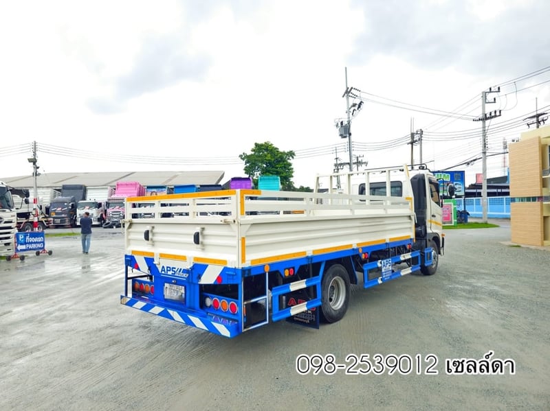 หกล้อกระบะคาร์โก้   HINO  FC9J 175 แรง ปี 2567((3895)