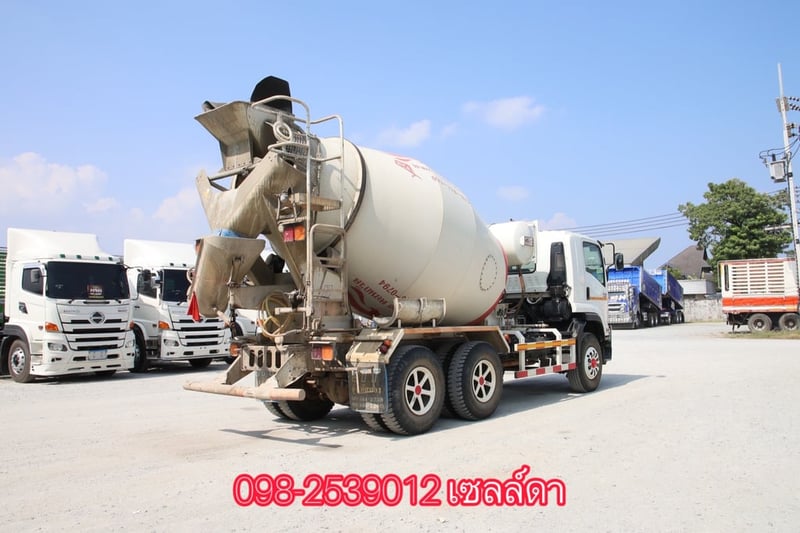 ISUZU FXZ 320แรงม้า รถบรรทุก 10ล้อ โม่ผสมปูน ปี2023 เลขไมล์ 37,000 กม.(0237) ISUZU FXZ 320แรงม้า รถบรรทุก 10ล้อ โม่ผสมปูน ปี2023 เลขไมล์ 37,000 กม.(0237)