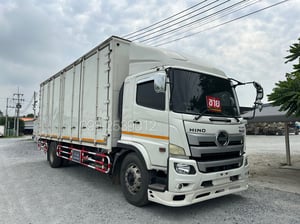 🚨Sาคาพิเศษ 1,460,000-🚨 หกล้อตู้สิบบาน HINO FG8J 240 แรง ปี 2561(4378) 🚨Sาคาพิเศษ 1,460,000-🚨 หกล้อตู้สิบบาน HINO FG8J 240 แรง ปี 2561(4378)