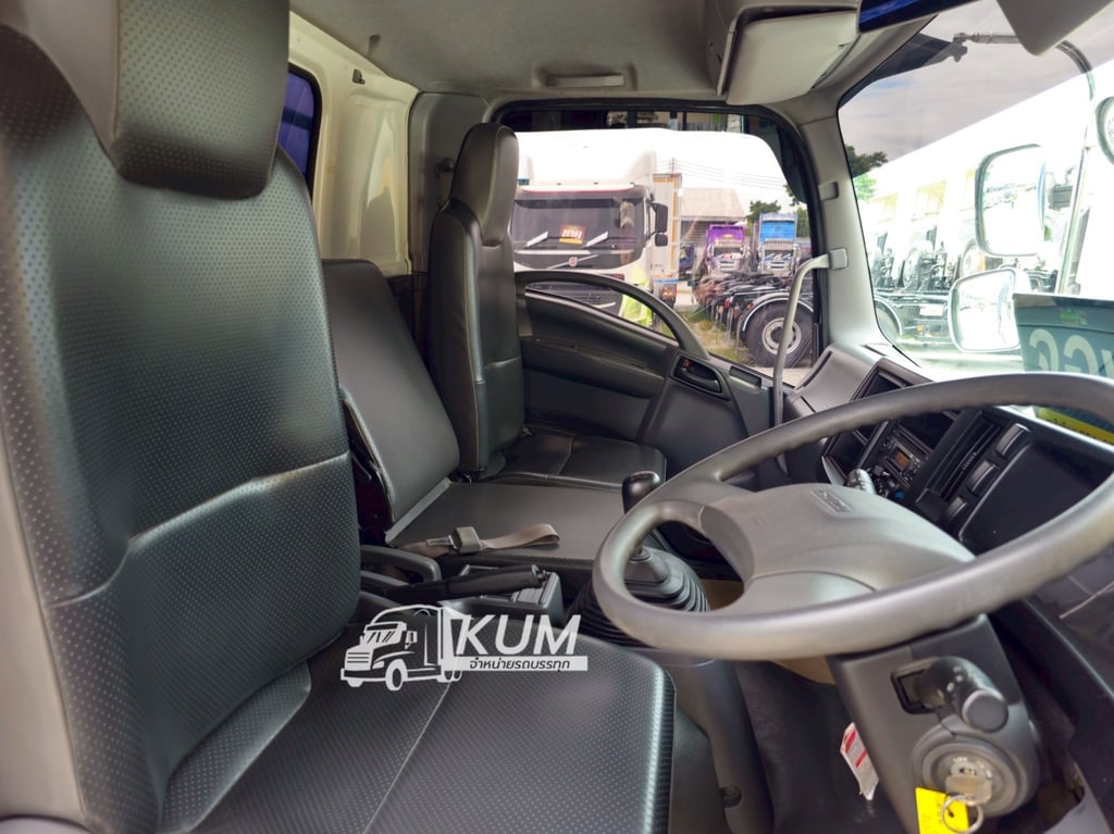 หกล้อคอก ISUZU FRR 210 แรง ปี 2565(9202)