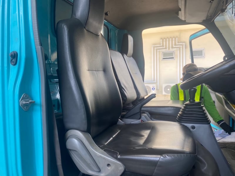 🚨Vาย 810,000 บาท หกล้อโดยสาร Hino XZU150 ปี61 (2872)