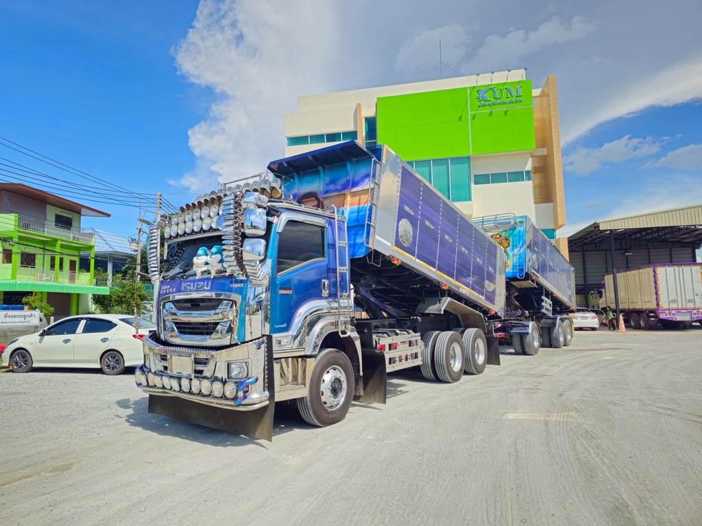 สิบล้อดั้มพ์ ISUZU  FXZ 360 แรง ปี 2566(5236,5237) 