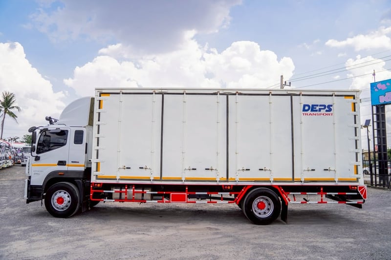 FOTON BJ 240แรงม้า รถบรรทุก 6ล้อ ตู้แห้ง ปี2022 เลขไมล์น้อยกว่า 500,000 กม.