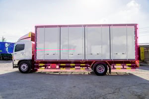 HINO FG 212แรงม้า รถบรรทุก 6ล้อ ตู้แห้ง ปี2015 เลขไมล์น้อยกว่า 800,000 กม. HINO FG 212แรงม้า รถบรรทุก 6ล้อ ตู้แห้ง ปี2015 เลขไมล์น้อยกว่า 800,000 กม.