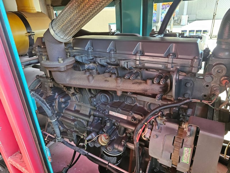เครื่องปั่นไฟ DENYO รุ่น ESH ชนาด 90 KVA เครื่องยนต์  HINO JO8C - P สภาพเดิมๆ เครื่องสวยๆ จากญี่ปุ่น พร้อมใช้งาน สนใจติดต่อสอบถามรายละเอียดเพิ่มเติมได้ที่เบอร์ 081-9070978