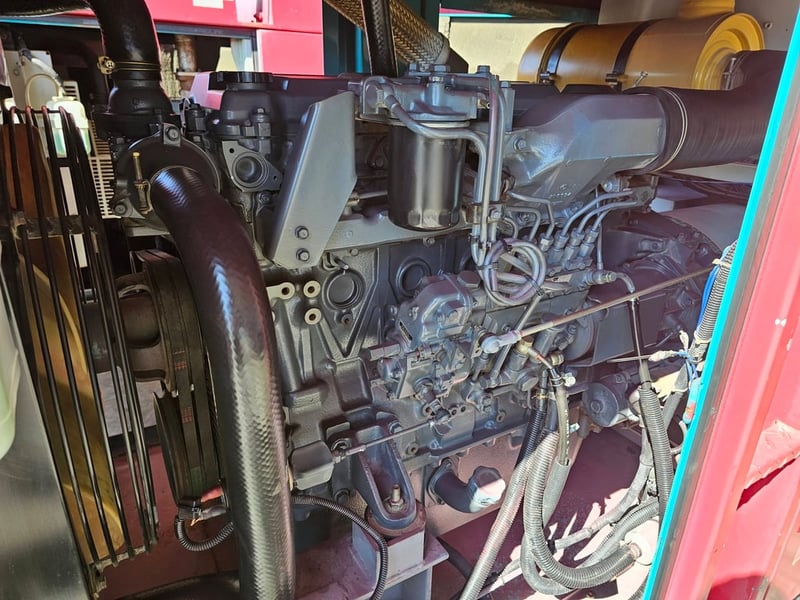 เครื่องปั่นไฟ DENYO รุ่น ESH ชนาด 90 KVA เครื่องยนต์  HINO JO8C - P สภาพเดิมๆ เครื่องสวยๆ จากญี่ปุ่น พร้อมใช้งาน สนใจติดต่อสอบถามรายละเอียดเพิ่มเติมได้ที่เบอร์ 081-9070978