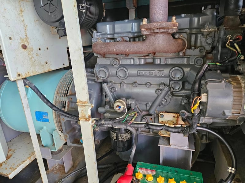 เครื่องปั่นไฟ DENYO รุ่น ESH ขนาด  45 KVA เครื่องยนต์ HINO WO4D - K สภาพเดิมๆ จากญี่่ปุ่น พร้อมใช้งาน