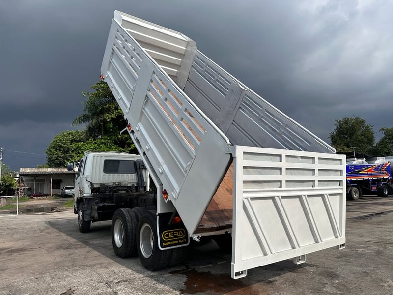 FUSO270 ปี61 พร้อมใช้งาน