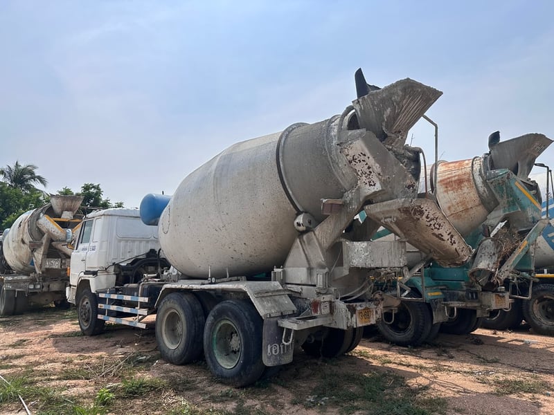 รถโม่ปูน7คิว ตามสภาพใช้งานได้ปกติทั้งลำ