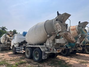 รถโม่ปูน7คิว ตามสภาพใช้งานได้ปกติทั้งลำ