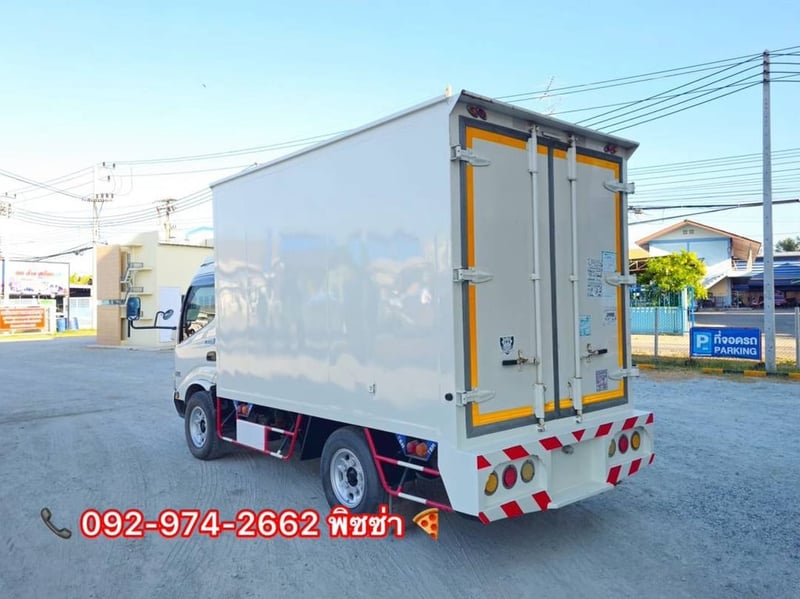 สี่ล้อตู้ HINO XZU 136 แรง ปี 2565(6121)