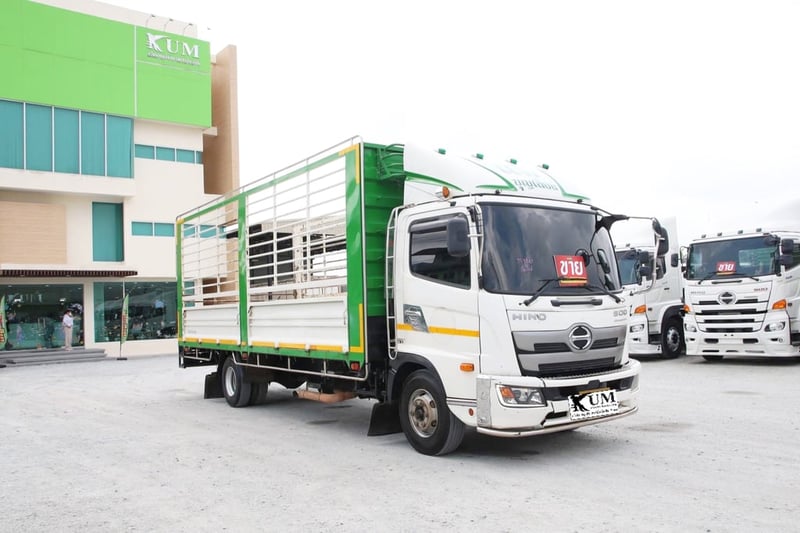 หกล้อคอก HINO FC9J 175 แรง ปี 66 (2340)