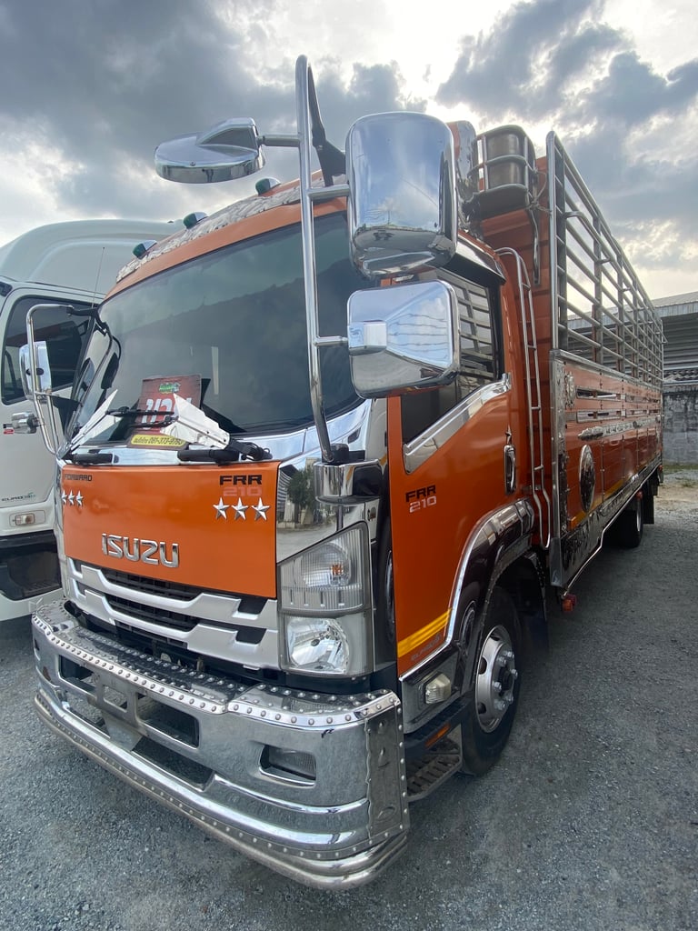 ISUZU FRR 210แรงม้า รถบรรทุก 6ล้อ กระบะคอกสูง ปี2020(3563)