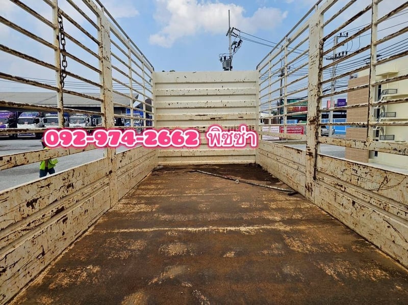 หกล้อคอก HINO FC9J 175 แรง ปี 66 (2340)