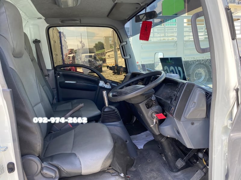 สี่ล้อจัมโบ้ ISUZU NLR 130 แรง ปี2565 (3710) สี่ล้อจัมโบ้ ISUZU NLR 130 แรง ปี2565 (3710)