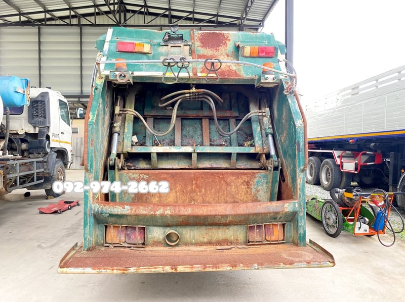 หกล้อบรรทุกขยะ HINO FC9J 210 แรงปี 65 (3909) หกล้อบรรทุกขยะ HINO FC9J 210 แรงปี 65 (3909)