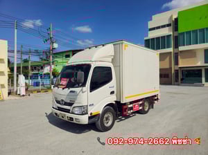 สี่ล้อตู้จัมโบ้ HINO XZU 136 แรง ปี 65(8111) สี่ล้อตู้จัมโบ้ HINO XZU 136 แรง ปี 65(8111)