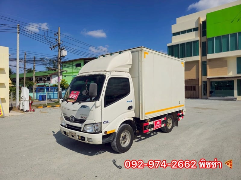 สี่ล้อตู้จัมโบ้ HINO XZU 136 แรง ปี 65(8111)