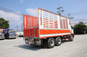 สิบล้อคอก HINO FL8J 260 แรงปี 59(2895)