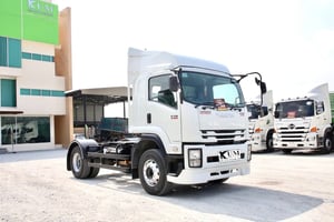 หกล้อหัวลาก ISUZU FTR 240 แรง ปี 2565 (2712) หกล้อหัวลาก ISUZU FTR 240 แรง ปี 2565 (2712)