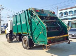 หกล้อบรรทุกขยะ HINO FG8J 240 แรง ปี 2566 (4084) หกล้อบรรทุกขยะ HINO FG8J 240 แรง ปี 2566 (4084)