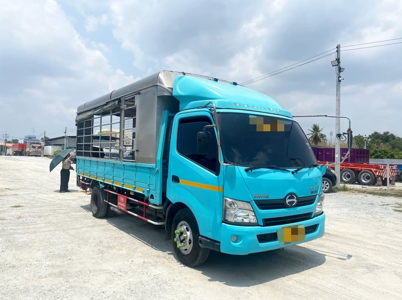รถรับส่งคนงาน สองแถว รถโดยสาร 🚌 HINO XZU  150 แรงม้า ปี 2561 (2872)