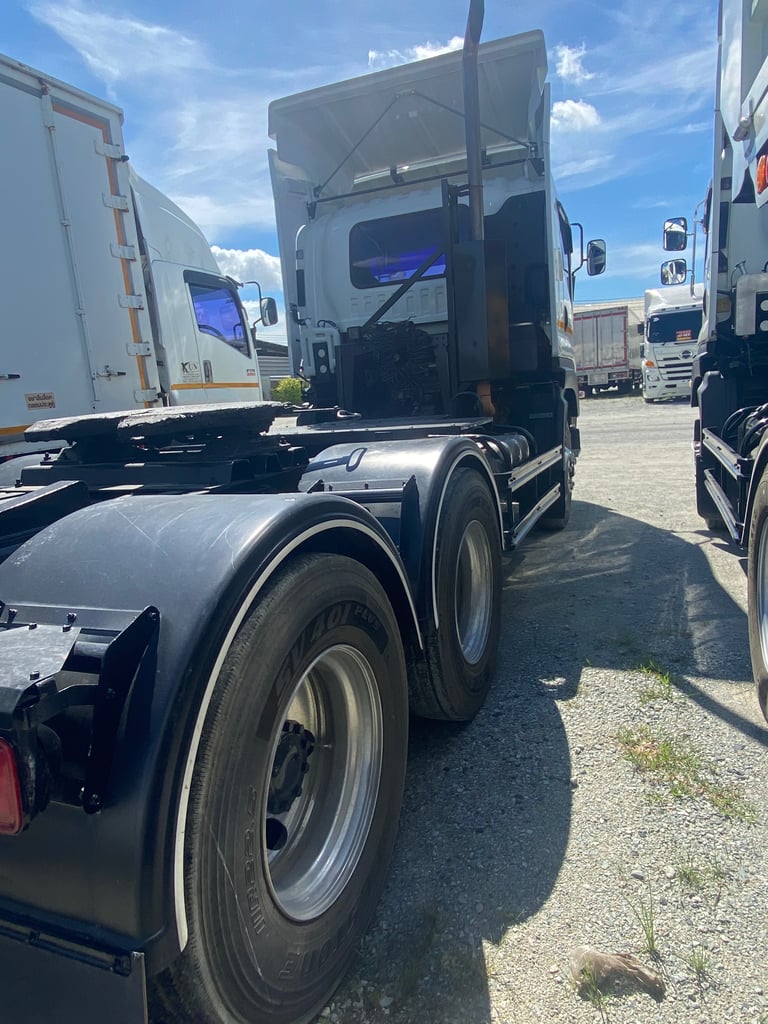 ISUZU GXZ 360แรงม้า รถบรรทุก หัวลาก 10ล้อ หัวลาก เฉพาะหัว ปี2012(6863) ISUZU GXZ 360แรงม้า รถบรรทุก หัวลาก 10ล้อ หัวลาก เฉพาะหัว ปี2012(6863)