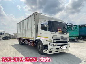 หกล้อตู้สิบบาน HINO FG8J 240 แรง ปี 2561(4378)