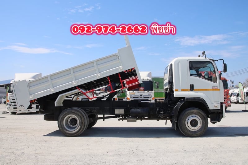 หกล้อดั้มพ์ ISUZU FTR 240 แรง  ปี 66 (3266)