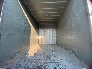 สี่ล้อตู้จัมโบ้ ISUZU NLR 130 แรงปี 65(3710)