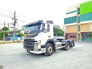 สิบล้อหัวลาก Volvo FM 440 แรง ปี 2560 (0733)