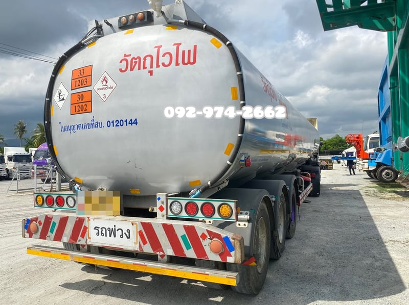 หางแท้งค์น้ำมัน อู่บันเทินรุ่งเรือง สามเพลา ปี 58 (4593) หางแท้งค์น้ำมัน อู่บันเทินรุ่งเรือง สามเพลา ปี 58 (4593)