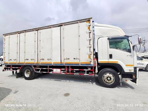 ISUZU FTR 240 แรง ปี 57 (9785) ISUZU FTR 240 แรง ปี 57 (9785)