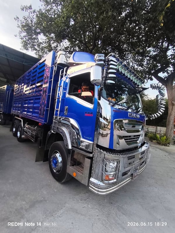 360 ยอดนิยม บรรทุกได้ถึง 31.1 ตัน ISUZU FXZ 360 แรงปี 65 (2591,2592) 360 ยอดนิยม บรรทุกได้ถึง 31.1 ตัน ISUZU FXZ 360 แรงปี 65 (2591,2592)