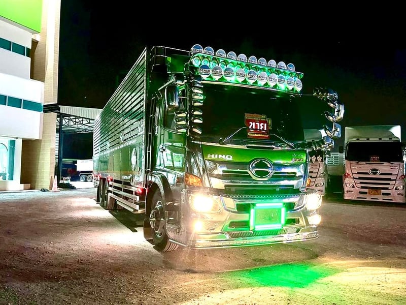 สิบล้อคอก HINO FL8J 260 แรง ปี 66 (5115)