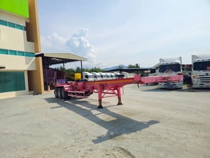 หางก้าง สามเพลา อู่สามมิตร ปี 2556 (1586) หางก้าง สามเพลา อู่สามมิตร ปี 2556 (1586)